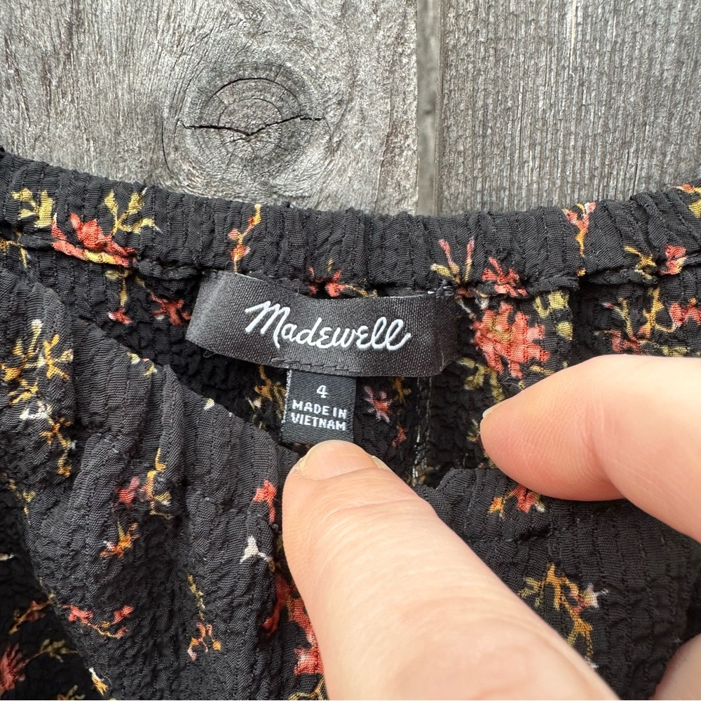 Madewell Kirstie Sweetheart Top in Fresh Sprigs Smocked Cuffs Balloon 3/… - Picture 4 of 8